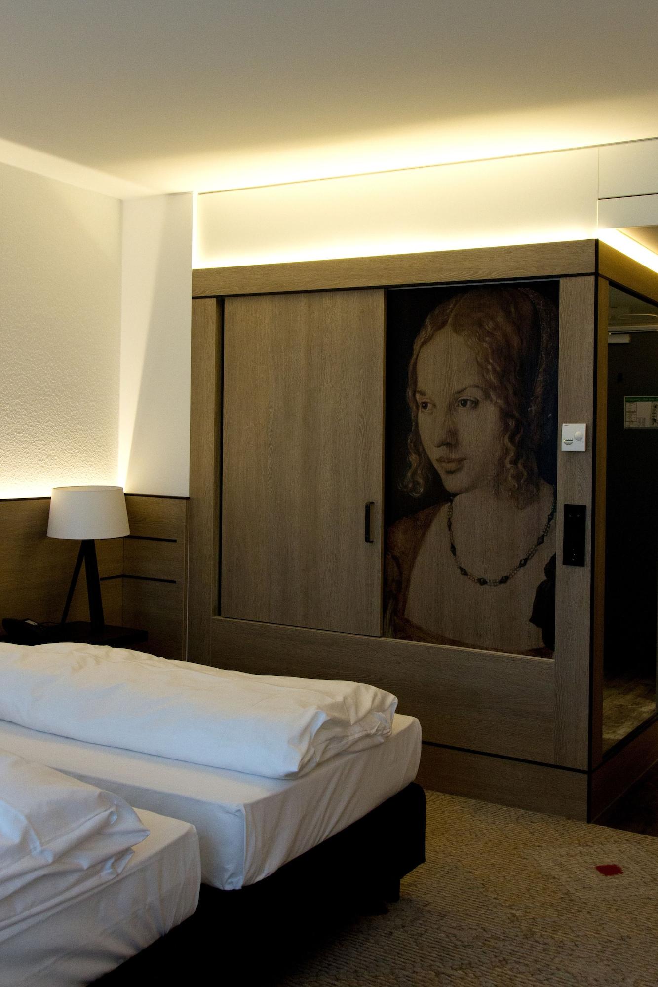 Sorat Hotel Saxx Nurnberg Экстерьер фото